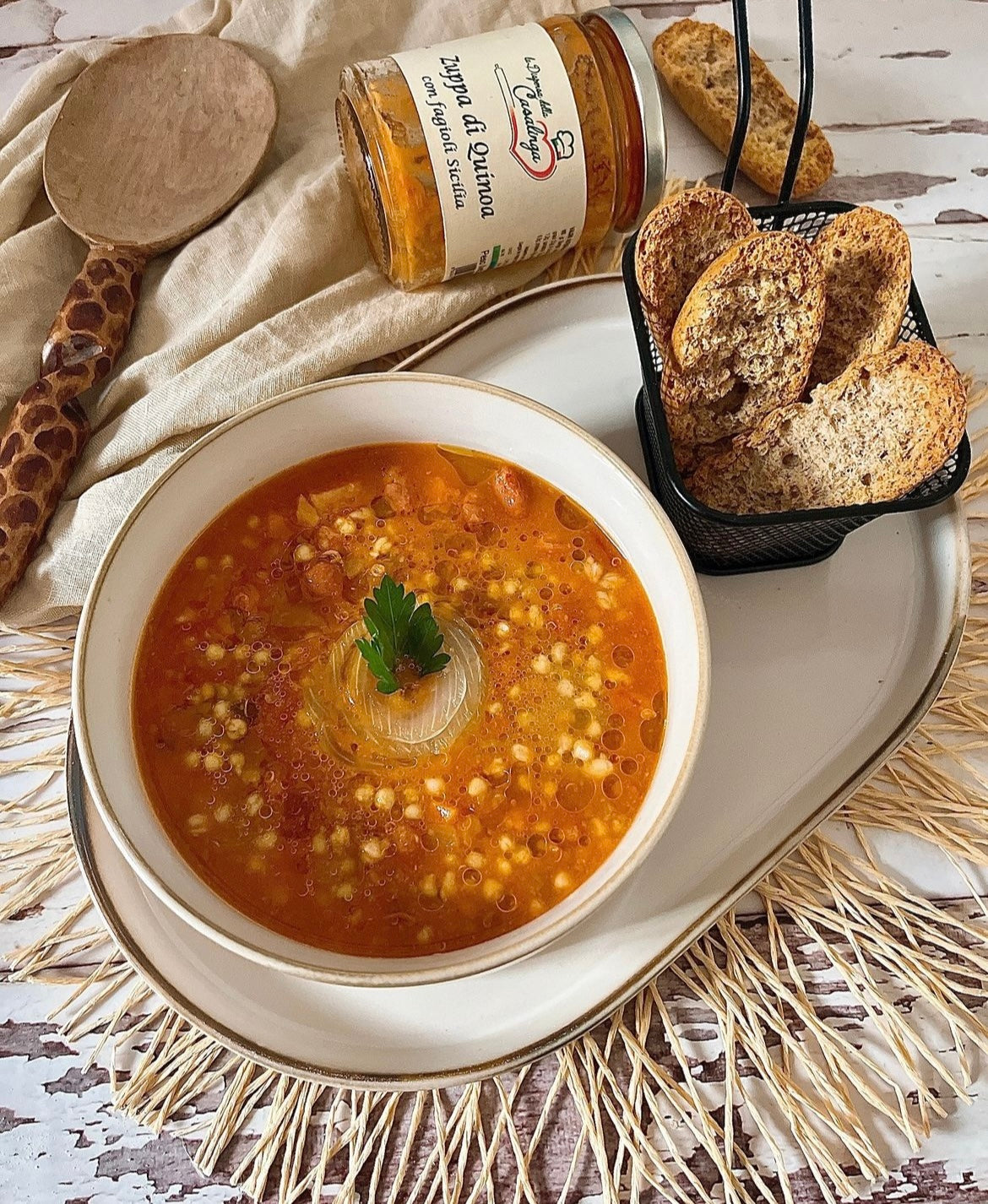 Zuppa di Quinoa e Fagioli con Grano Antico