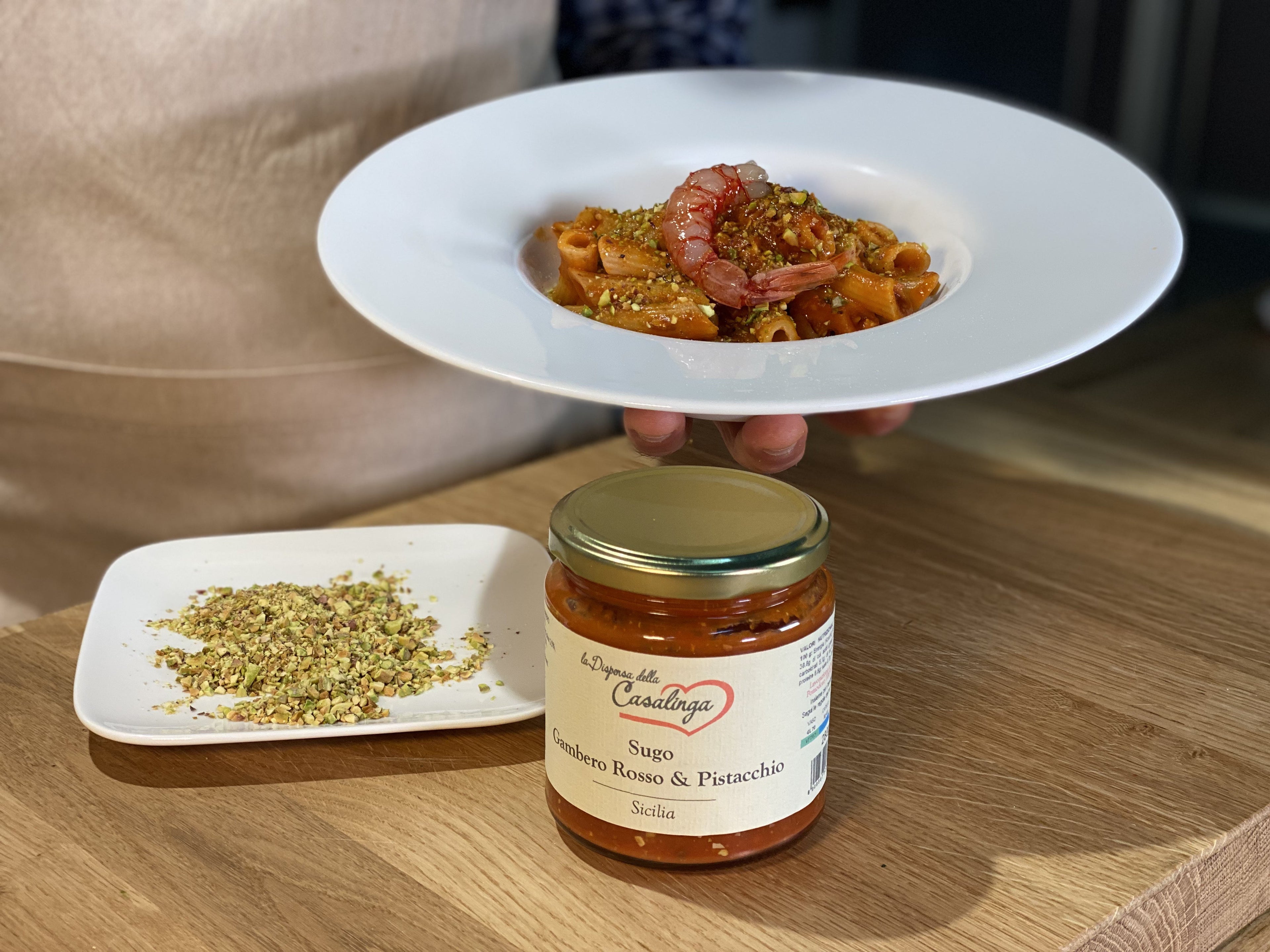 Collezione pasta con sugo di gambero rosso e pistacchio