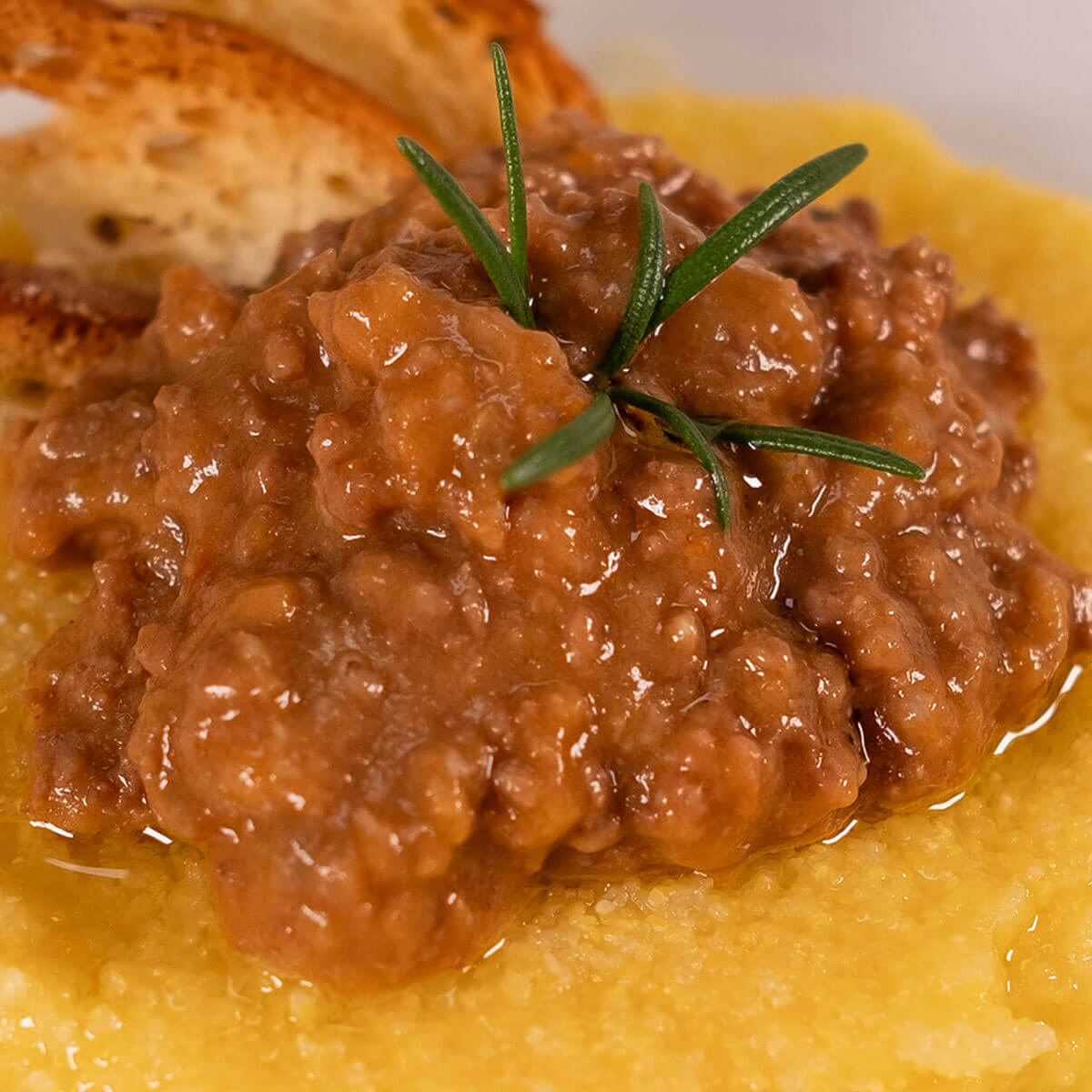 cervo e polenta lombarda